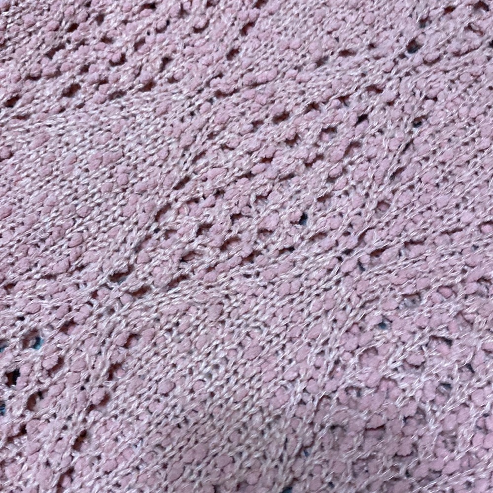 Pink sweater - Picture 4 of 4